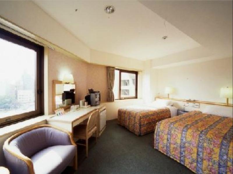 Hiroshima Rich Hotel Exterior photo